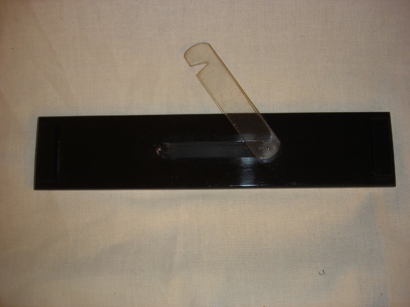 1980's Plastic Cribbage board