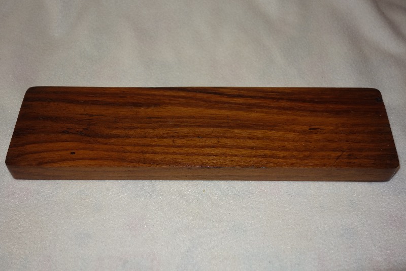 Anglo/Indian Heavy, Carved Cribbage Board